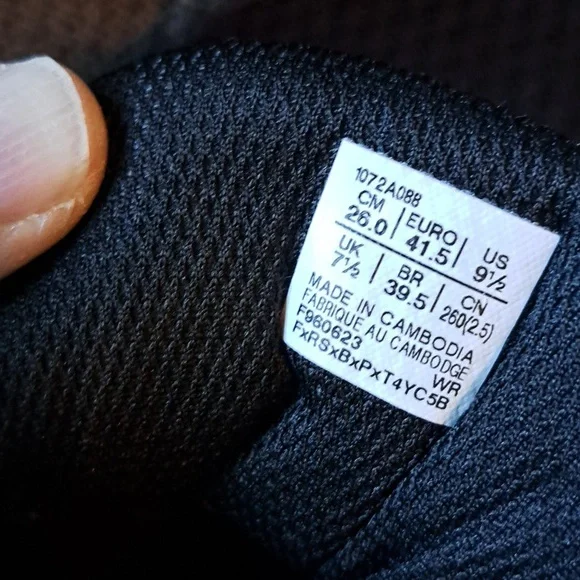 Asics Sneakers - Picture 6 of 6